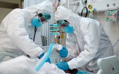 Researcher develops new technique to sterilize intubation tubes