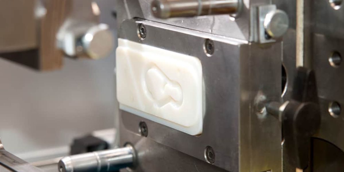 3D printed mold inserts can fit into traditional injection molding machines