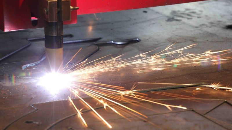 How does a laser cutter work?