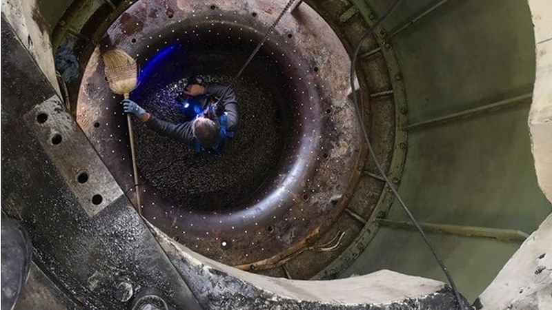 3D scanning of a suction pipe in a hydropower plant