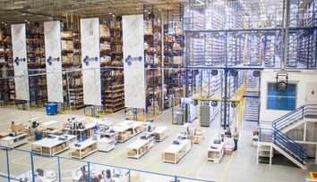 Why is Warehouse Automation So Important for AI Professionals?
