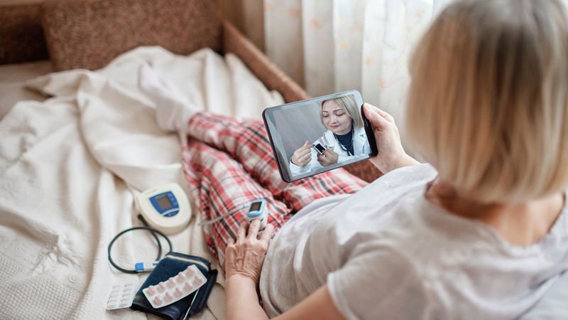 Enabling Early Diagnosis and Better Postoperative Care with Remote Health Monitoring Devices