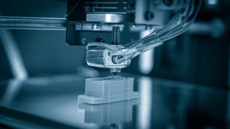 Common lines in 3D prints include layer lines