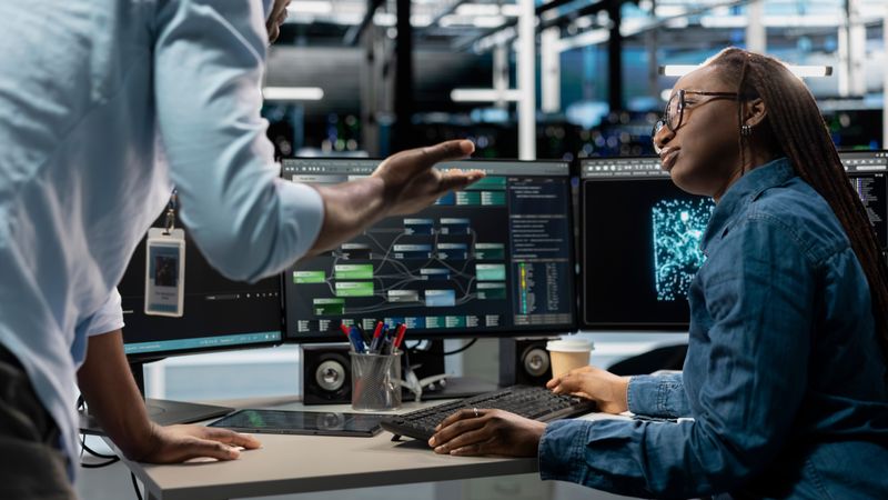 The Peer-Powered Network: Why Collaboration Shouldn't Stop at the Company Wall