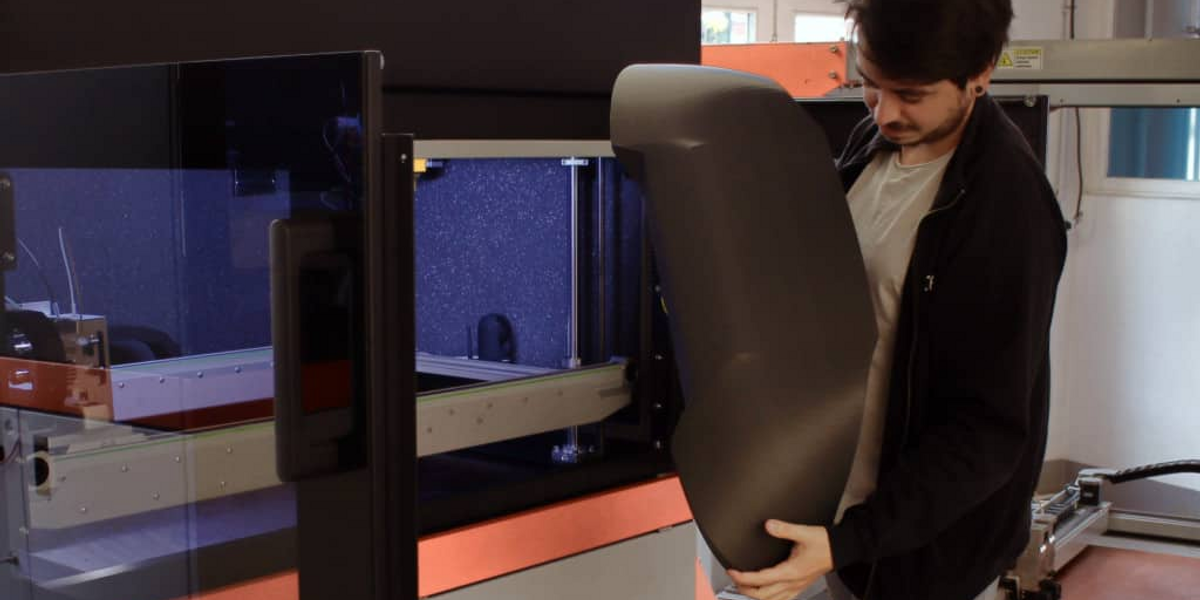 Carbon fiber 3D printing offers exceptional dimensional stability in strong, stiff parts with a fine surface finish and high heat resistance - ideal for functional, performance applications.
