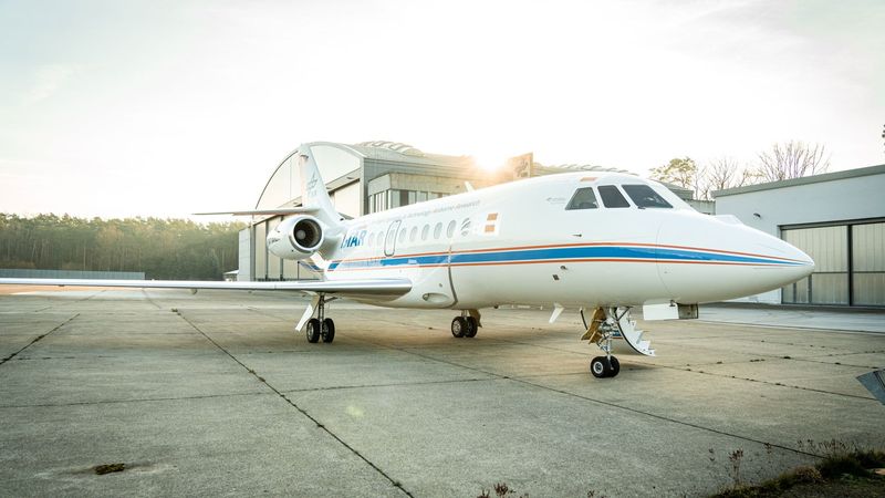 The upgrading of the In-flight Systems and Technology Airborne Research (ISTAR) aircraft will take place in several stages. As an airborne simulator, it is advancing the digitalisation of aeronautics. The research aircraft is based at DLR’s Flight Experiments Facility in Braunschweig, where it is part of the largest civilian research fleet in Europe. Credits: DLR (CC BY-NC-ND 3.0)