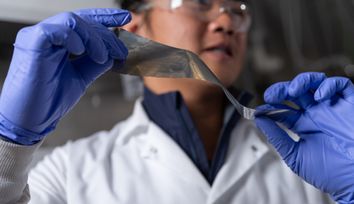 Aluminum Materials Show Promising Performance for Safer, Cheaper, More Powerful Batteries