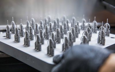 Balancing CNC Machining and 3D Printing for Metal Parts