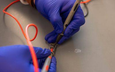 Overcoming the body's oxygen gap in cell-based therapies