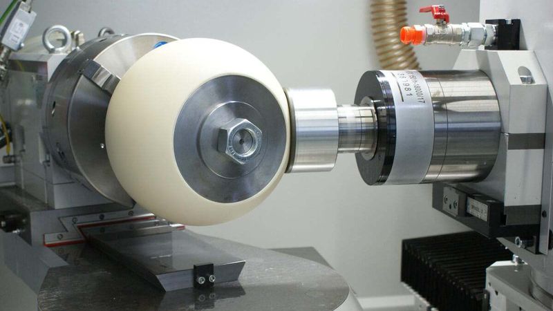 Innovative Solutions for Ceramic Manufacturing: The Power of Ceramic CNC Machining