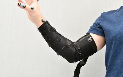 Podcast: Personalized Exoskeletons & Treating Parkinson's