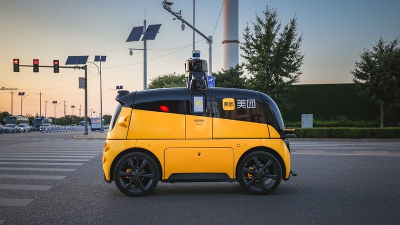 Chinese food delivery commercial Meituan testing an autonomous vehicle