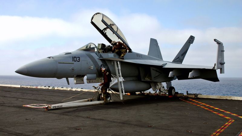 The F/A-18 aircraft would benefit from the application of novel high-temperature shape memory alloys in the design of its wing section. This technology could enable the wings to be folded using electrical heating and cooling, allowing for efficient movement up and down. | Image: Getty Images