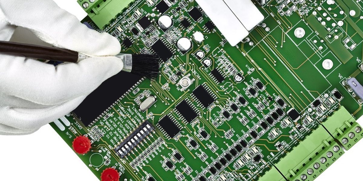 How to Clean a Circuit Board: A Comprehensive Guide