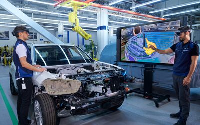 BMW accelerates concept evaluations with  industrial augmented reality and virtual reality