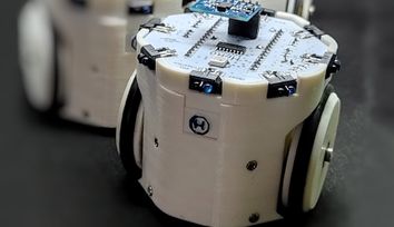 HeRo 2.0, an ultra-low cost 3D-printed robotics platform, could open swarm robotics experimentation up to all