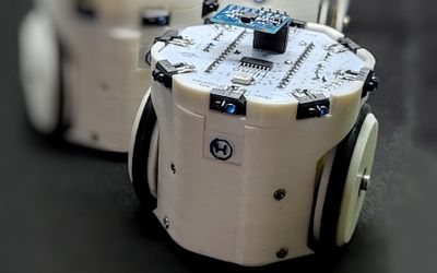 HeRo 2.0, an ultra-low cost 3D-printed robotics platform, could open swarm robotics experimentation up to all
