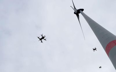 DLR measures flow phenomena around wind turbines with a swarm of drones
