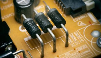 Forward Bias, Reverse Bias and their effects on Diodes