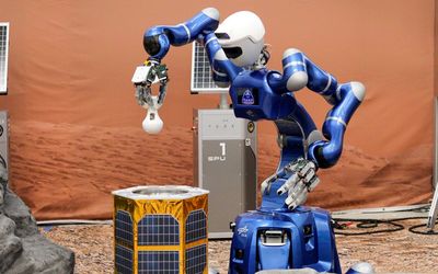 Marching towards Mars – ISS robot experiment 'Surface Avatar' successfully concludes