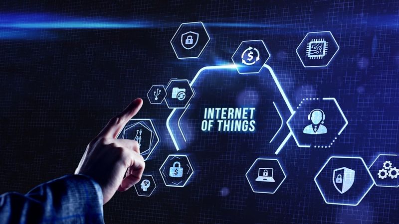 IoT Gateway Architecture: Edge vs. Cloud, Protocol Translation, and Deployment Patterns