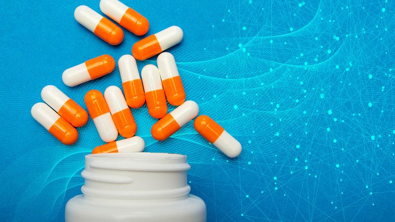 With help from artificial intelligence, MIT researchers have discovered novel antibiotics that can combat two hard-to-treat infections: a drug-resistant form of gonorrhea and multi-drug-resistant Staphylococcus aureus (MRSA). Credit: iStock, MIT News