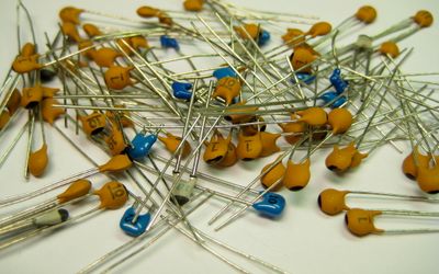 Insulation resistance and leakage current of ceramic capacitor