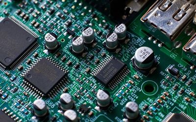 Verilog vs VHDL: A Comprehensive Comparison