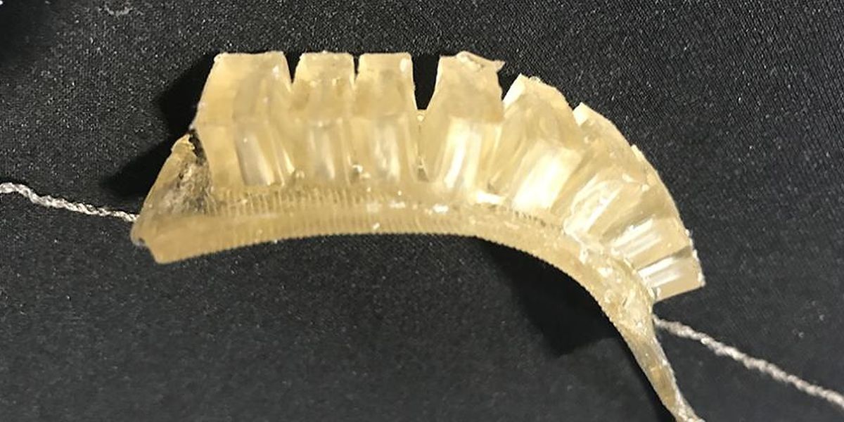 Self-healing materials for robotics made from 'jelly' and salt