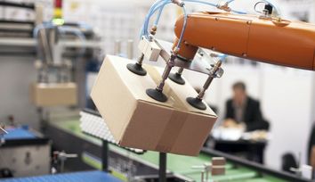 Guide to End-of-Line Robotics: Packaging & Palletizing Robotic Automation