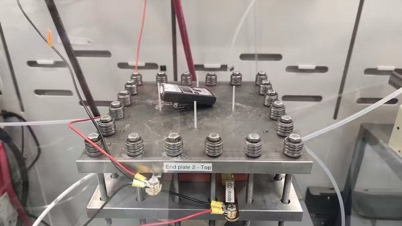 Feng Jiao’s lab created a diaphragm-based carbon monoxide electrolyzer design using a gas-diffusion electrode with copper nanoparticles as a cathode and nickel-iron oxide as an anode. The results show that diaphragms can be a scalable and durable solution for carbon monoxide conversion, making the process cheaper and more compatible with renewable energy sources. (Credit: Jiao lab)