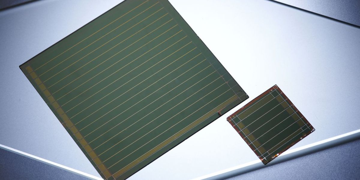With the support of AI methods, researchers want to improve the manufacturing processes for highly efficient perovskite solar cells (Photo: Amadeus Bramsiepe, KIT)