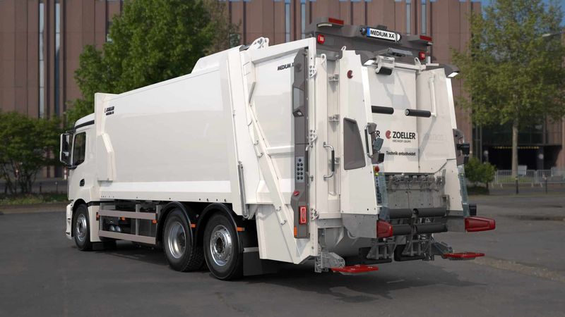 The ZOELLER group develops and manufactures waste collection vehicles, with a special focus on the necessary lifter systems.