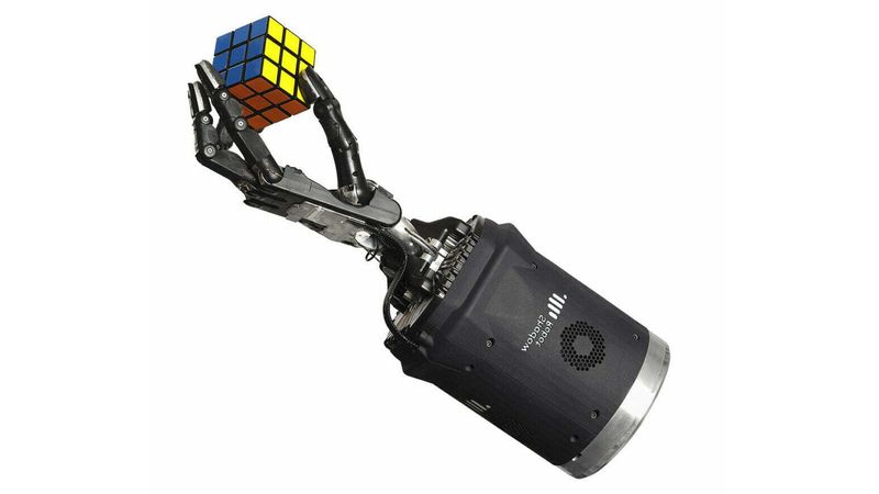 Dexterous Robotic Hands Part 1: Unraveling the History, Technology, and Applications of Dexterous Robotic Hands