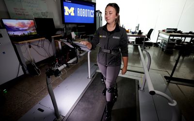 Choosing exoskeleton settings like a Pandora radio station