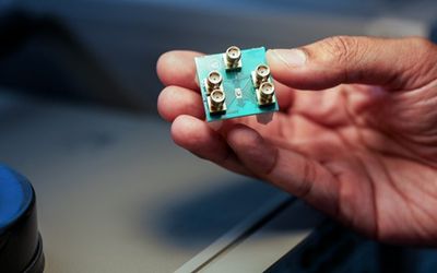 Researchers build first 'microwave brain' on a chip