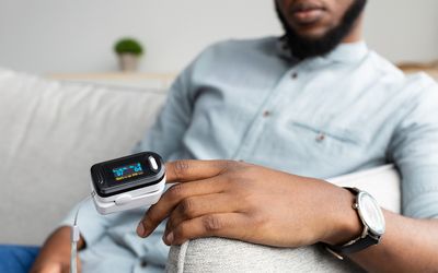 Simply saving lives: A deep look at the simple but brilliant pulse oximeter