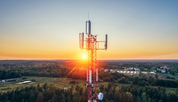 Future of Wireless communication: Wi-Fi 6E or 5G?