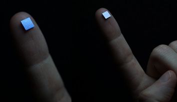 Artificial intelligence powers record-breaking all-in-one miniature spectrometers