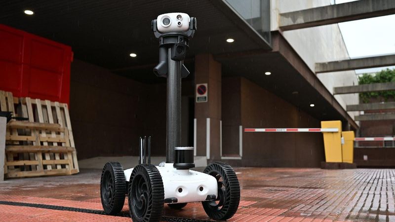 Star Robotics’ Watchbot, an autonomous robot with a ZED X camera and D315 board, performs 24/7 surveillance and hazard detection. Credit: Star Robotics.