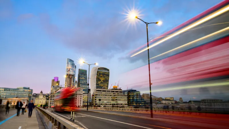 How 'smart poles' can save energy and enhance smart cities of the future
