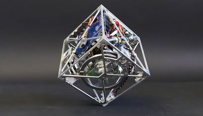 The Gyroscopic Cube Gears 3D Model