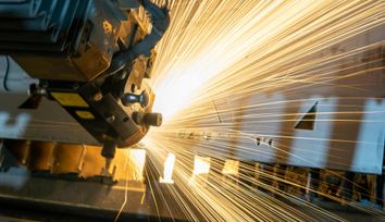 Mastering the Digital Marketplace: Key Digital Marketing Trends for Manufacturers