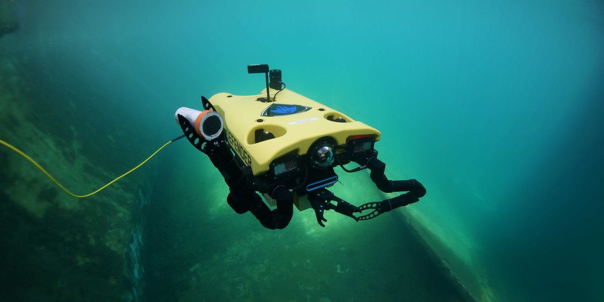 What are underwater ROVs & What can they be used for?