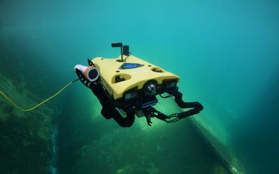 What are underwater ROVs & What can they be used for?