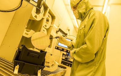 Precision work down to the nanometer at Philips MEMS Foundry helps other companies advance