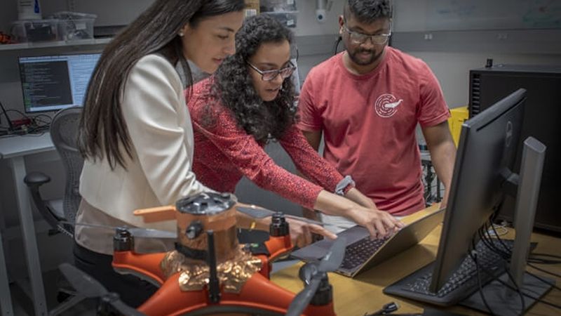 New methods for whale tracking and rendezvous using autonomous robots