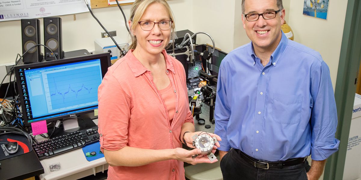 Illinois professors Nancy Sottos and Andrew Gerwith developed a method to comprehensively measure the mechanical stress and strain in lithium-ion batteries. It revealed a point of stress in charging that, if addressed through new methods or materials, could lead to faster-charging batteries.   Photo by L. Brian Stauffer