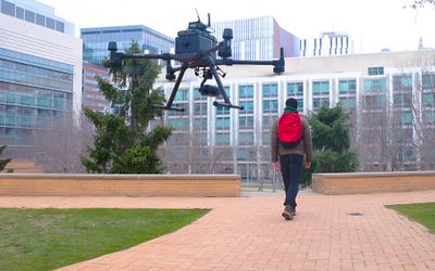 Drones navigate unseen environments with liquid neural networks
