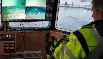 Keeping Fish Farms Clean: How Meox Uses Xsens MTi-3 for Reliable Underwater Robotics